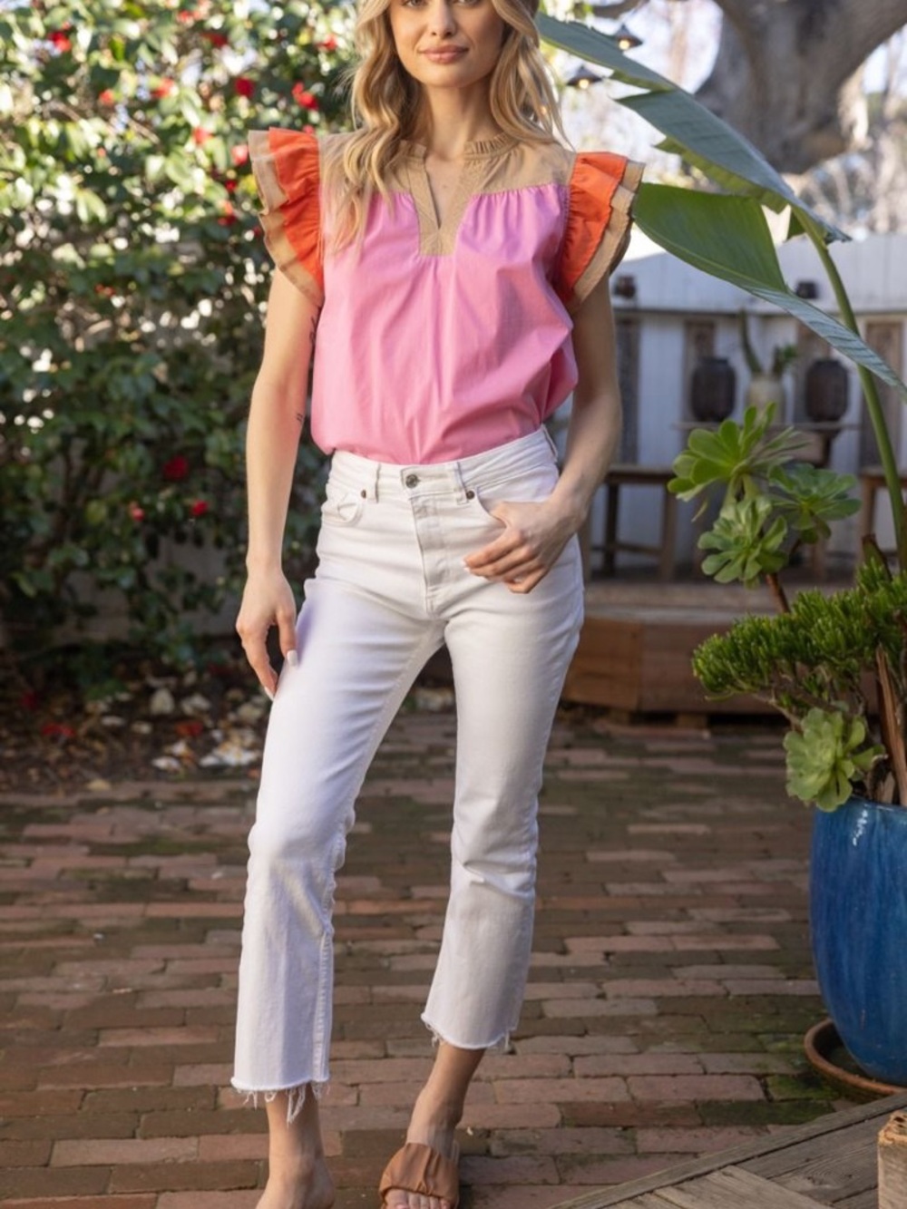 NEVER WEAR VOY COLOR BLOCK RUFFLE SLEEVE POPLIN TOP